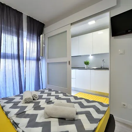 Lola Apartamento Split